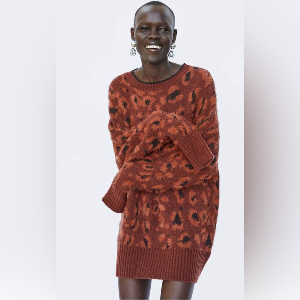 SOLD! Zara oversized leopard print wool blend sweater medium